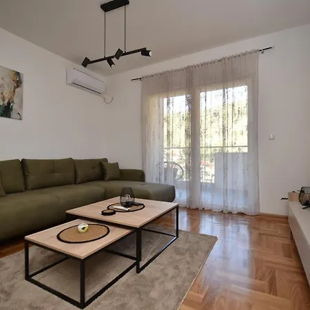Balkan Apartment